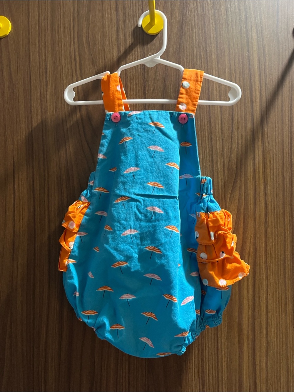 Raine Hills Turquoise & Orange Ruffled Umbrella Bubble